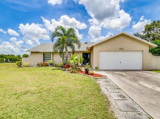 1847 Shower Tree Way, Wellington, FL 33414