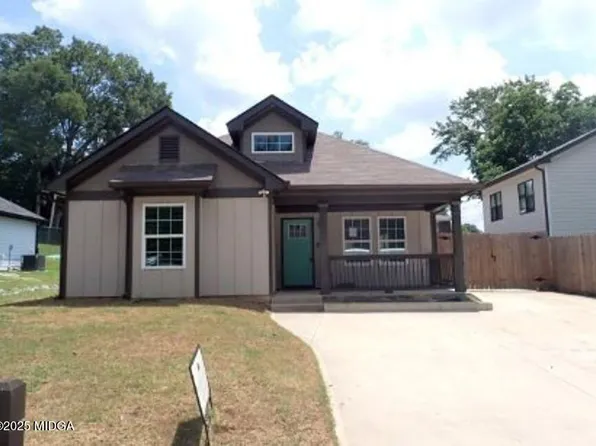 403 N Gilmer St, Cartersville, GA 30120