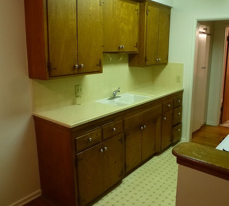 Kitchen photo #2 (sister unit)