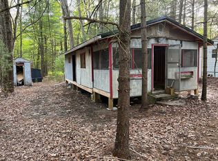 147 Algonquin Rd, Shohola, PA 18458