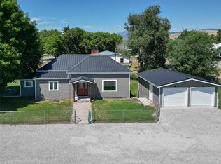704 3rd Ave, Plains, MT 59859