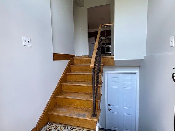 3rd image of 6 Privet Rd
