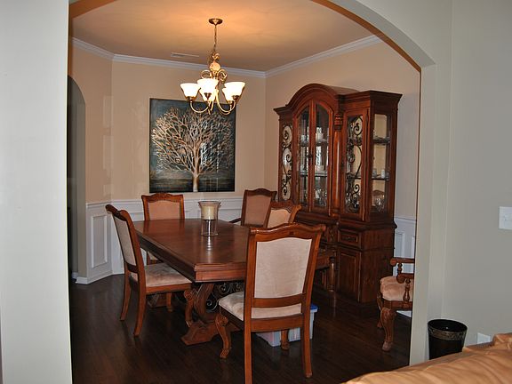 4th image of 4800 Samuel Pinckney Dr