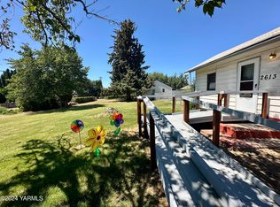 2613 Cascade Rd, Yakima, WA 98901