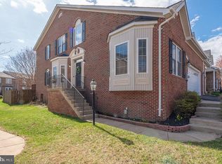 191 N View Cir, Warrenton, VA 20186