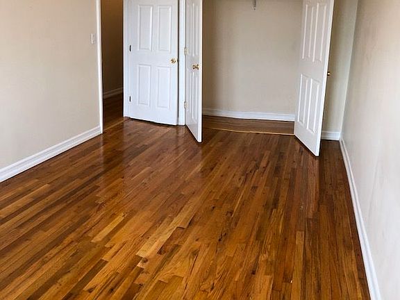 5th image of 2225 47th St #3