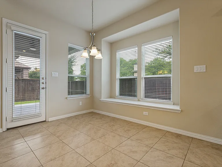 6100 Mickelson Way — Photo 12