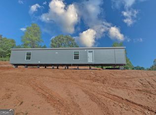 6060 Gumlog Rd, Martin, GA 30557