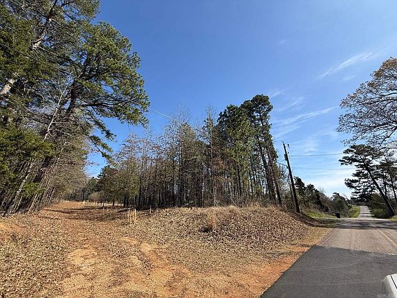 5th image of Old Bear Rd