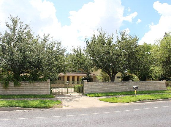 2nd image of 235 Fm 802