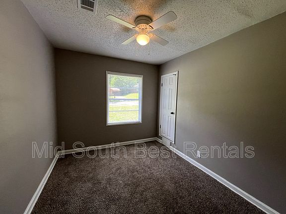 5th image of 3457 Madewell Dr