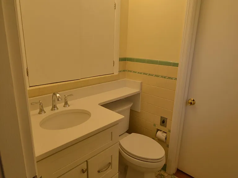 3326 Mowbray Ln #2 — Photo 22