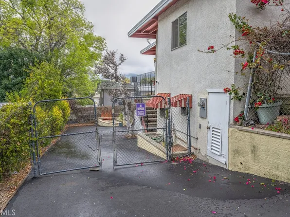 10670 Olive Grove Ave, Sunland, CA 91040