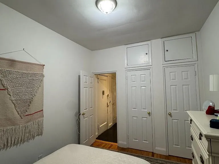 171 E 77th St #2B — Photo 6