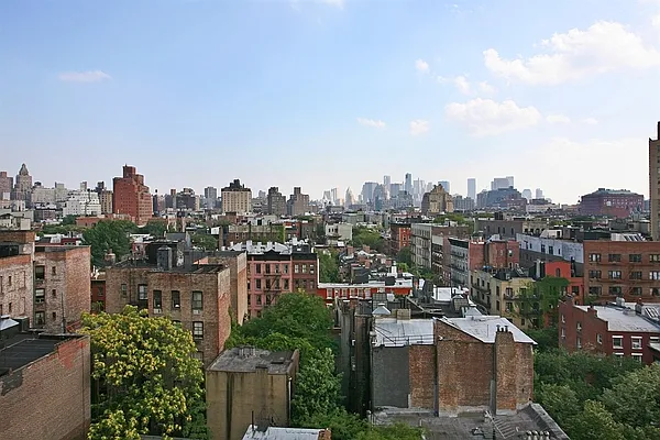 Sold by Corcoran | media 7