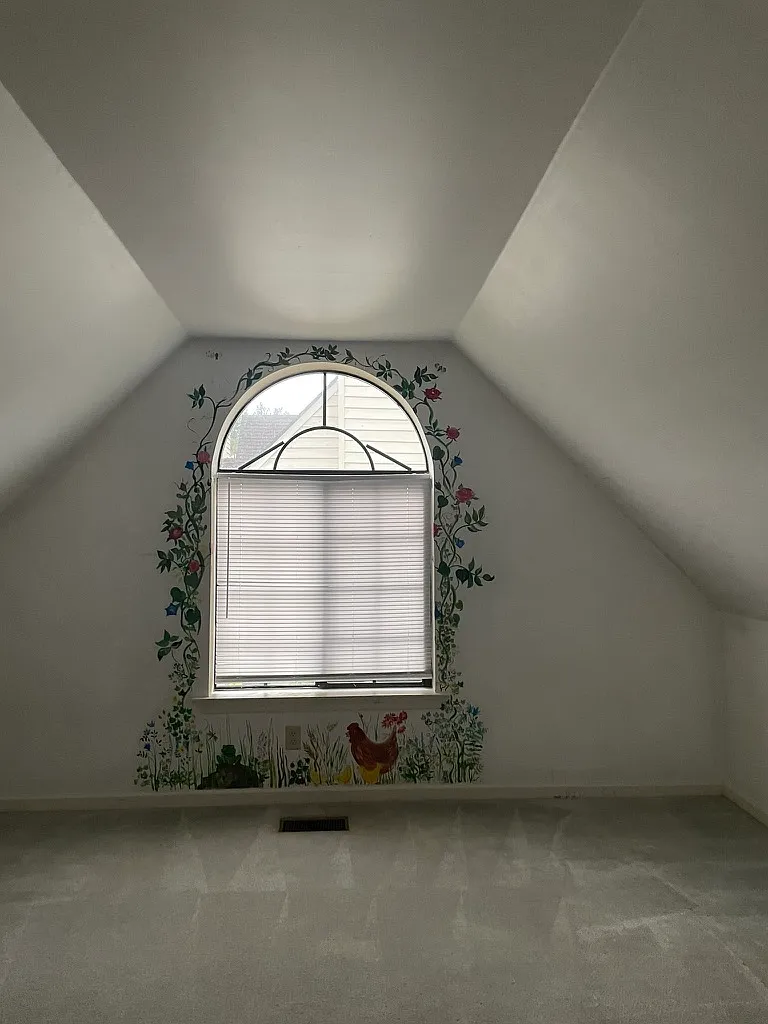 4 bed, 1600 sqft, $2,100 — Photo 3