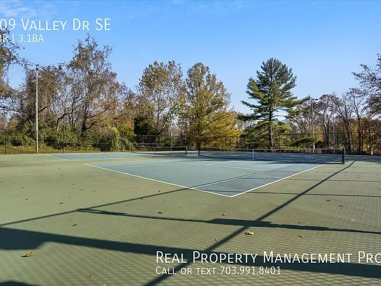 609 Valley Dr SE — Photo 51