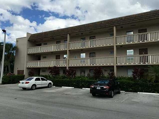 1st image of 6000 NW 64th Ave APT 109
