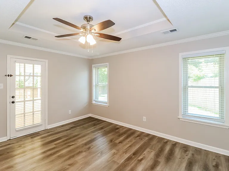 1366 Sandy Stone Ln — Photo 10
