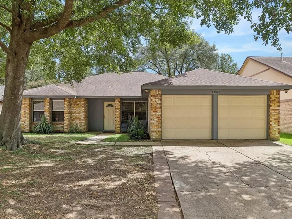 18926 Pine Trace Ct, Humble, TX 77346