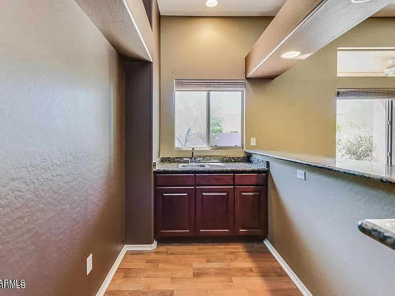 1705 E Coconino Dr — Photo 11