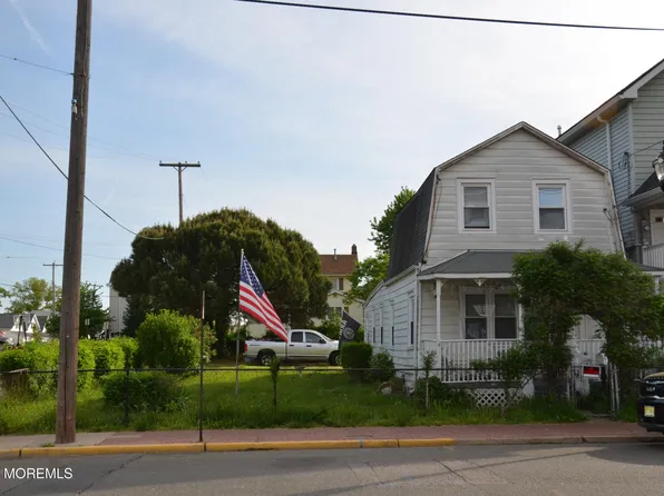 230 Bay Avenue, Highlands, NJ 07732