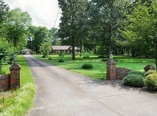 124 County Road 28, Florence, AL 35634