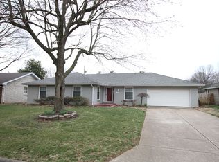2166 E Raynell St, Springfield, MO 65804