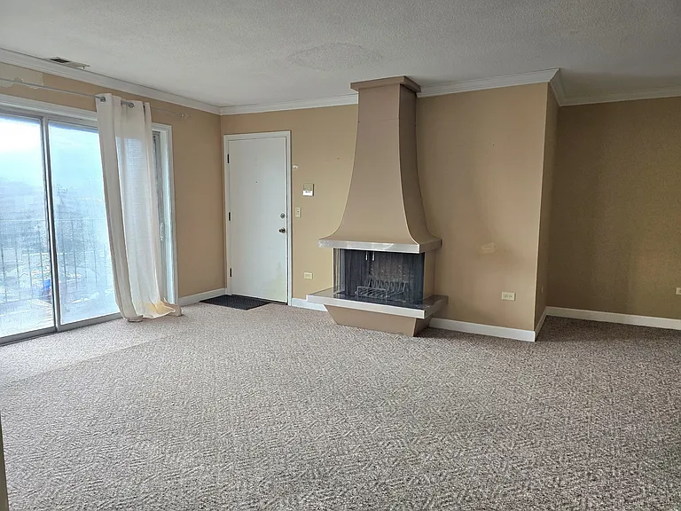 Cobblestone Cir — Photo 5