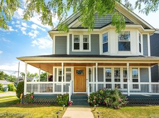 2340 Hamata St, Ferndale, MI 48220