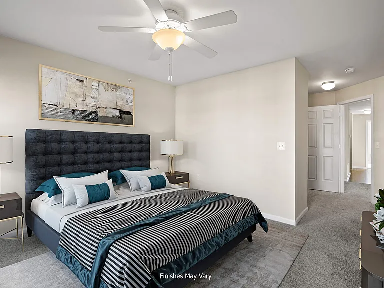 River Hills Apartments — Photo 71