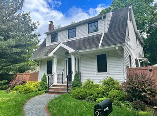 21 Walnut St, Closter, NJ 07624