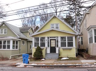 27 Tremont St, Albany, NY 12205