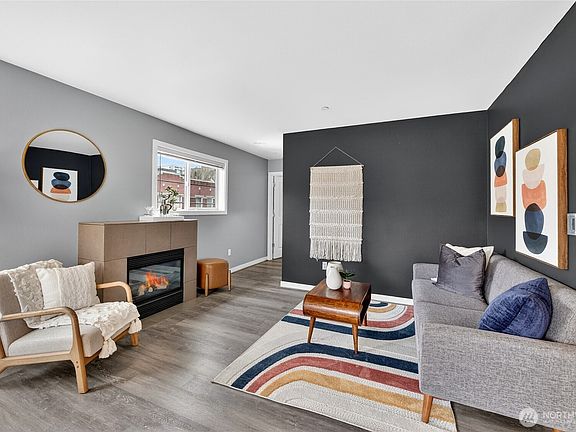 3rd image of 321 E Thomas Street #303
