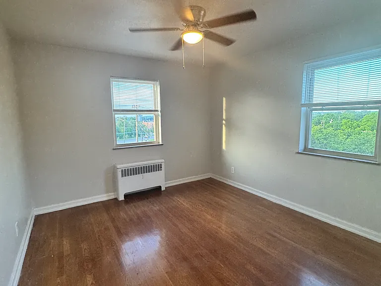 Asmann Apts — Photo 21