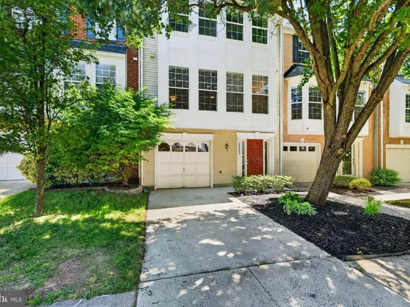 20400 Baseline Ter, Ashburn, VA 20147