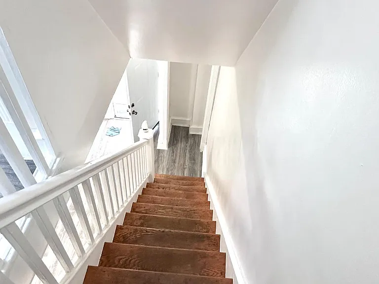 3948 Howland St — Photo 12