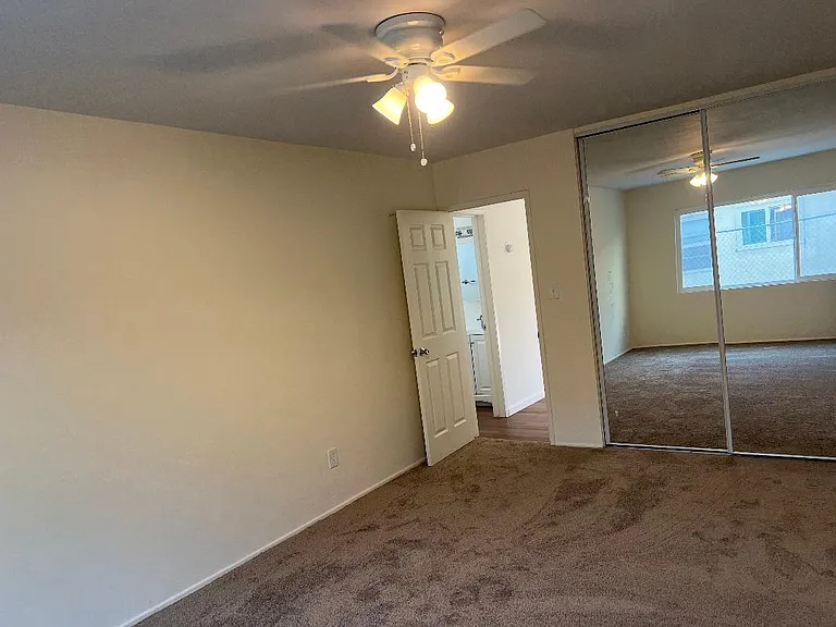 3717 Adams Ave — Photo 8