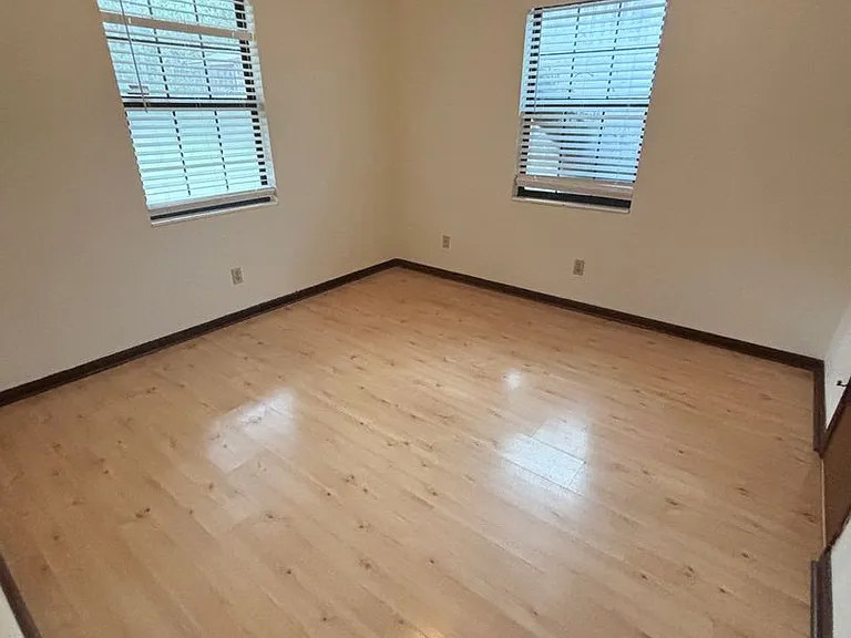 1230 Alachua Ave — Photo 10