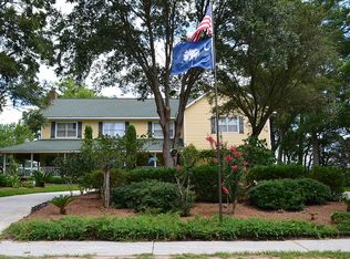 144 3rd Ave, Mount Pleasant, SC 29464