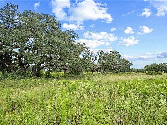 3rd image of Teal Ln