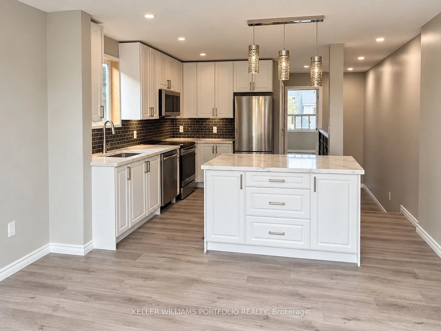 1 bed, $2,750 — Photo 2
