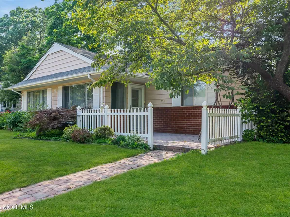 16A Mallard Street, Manchester, NJ 08759