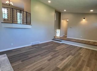 1553 Blackiston Mill Rd, Clarksville, IN 47129