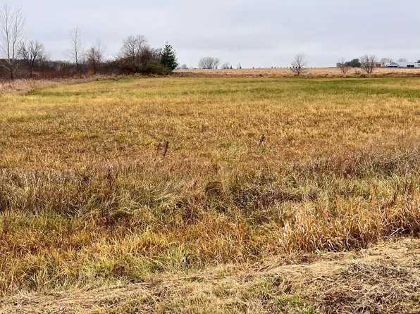 1464 Calvary Rd SE, Osakis, MN 56360