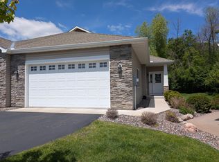 6230 Boulder Ridge Dr, Rockford, MN 55373