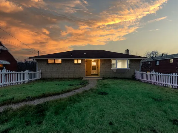 504 Brierly Ln, West Mifflin, PA 15122