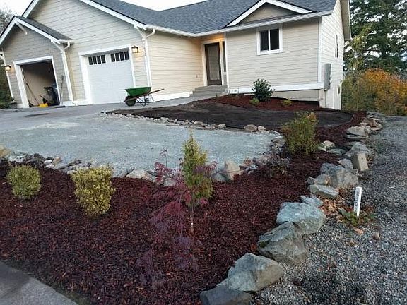 2nd image of 1032-1036 Hillcrest Dr