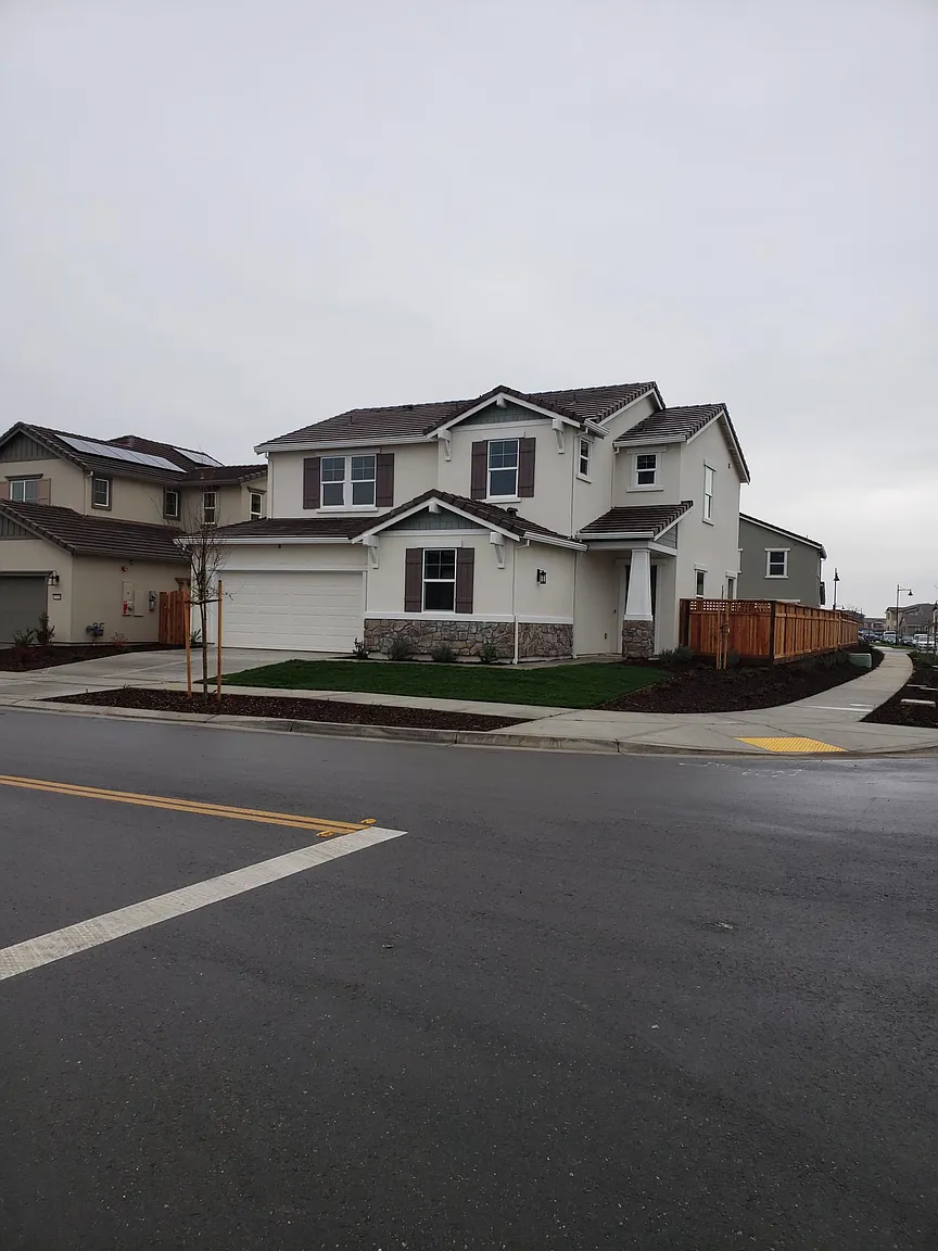 17462 Libra Dr photo 1
