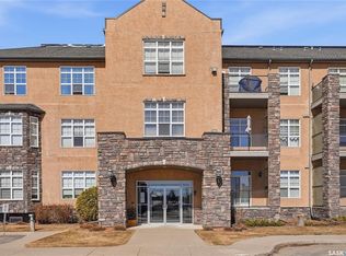 218 Heath Ave #304, Saskatoon, SK S7S0A1